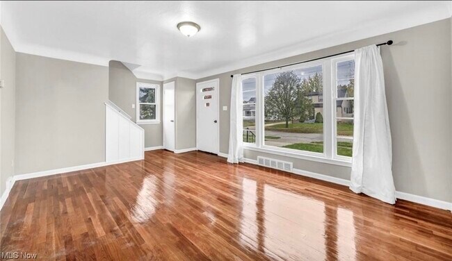 Building Photo - 24630 Alberton Rd