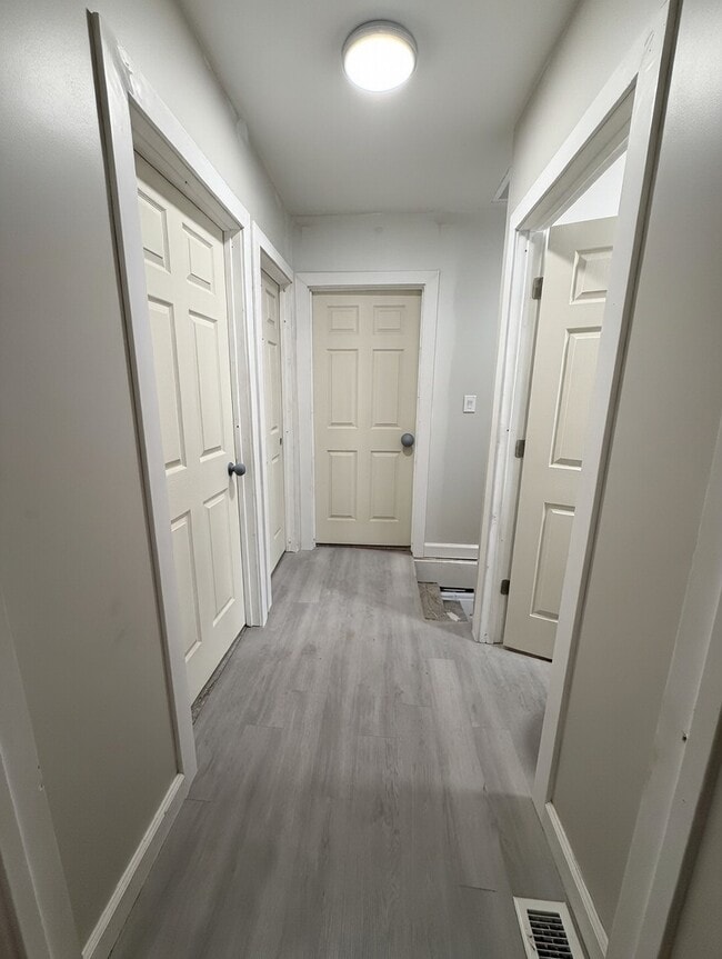 Building Photo - 14 Leith St