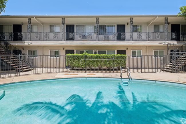 Building Photo - Palmyra Apartments