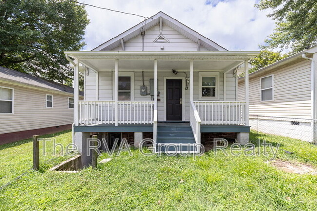Building Photo - 5409 Blue Ridge Ave
