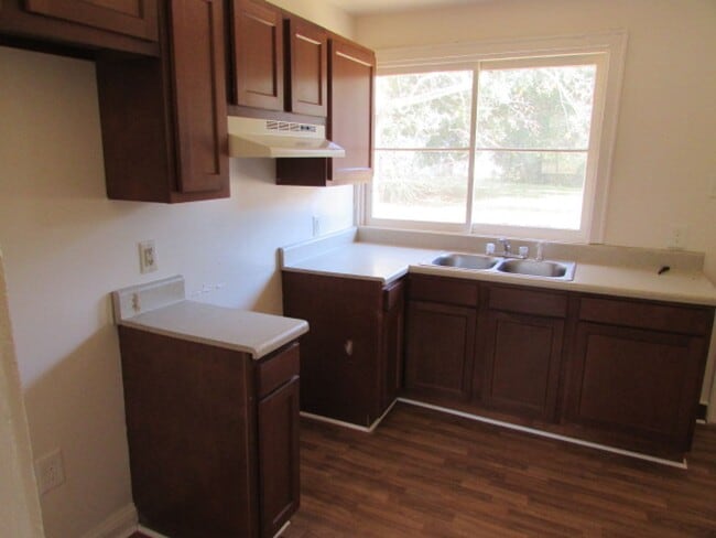 Building Photo - End Unit of a Duplex