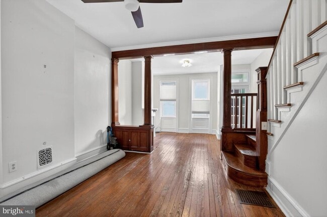 Building Photo - 1910 N Howard St