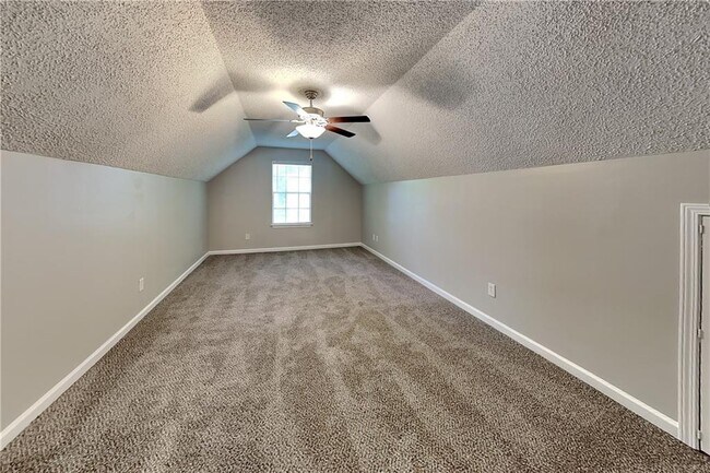 Building Photo - 1870 Rocksram Dr