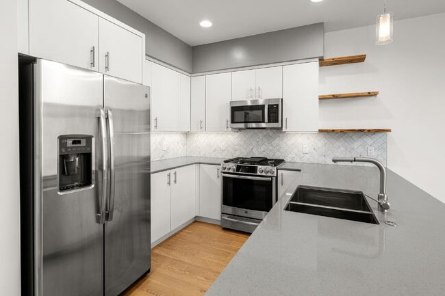 Building Photo - Modern Luxury Condo for Rent in Bozeman, MT