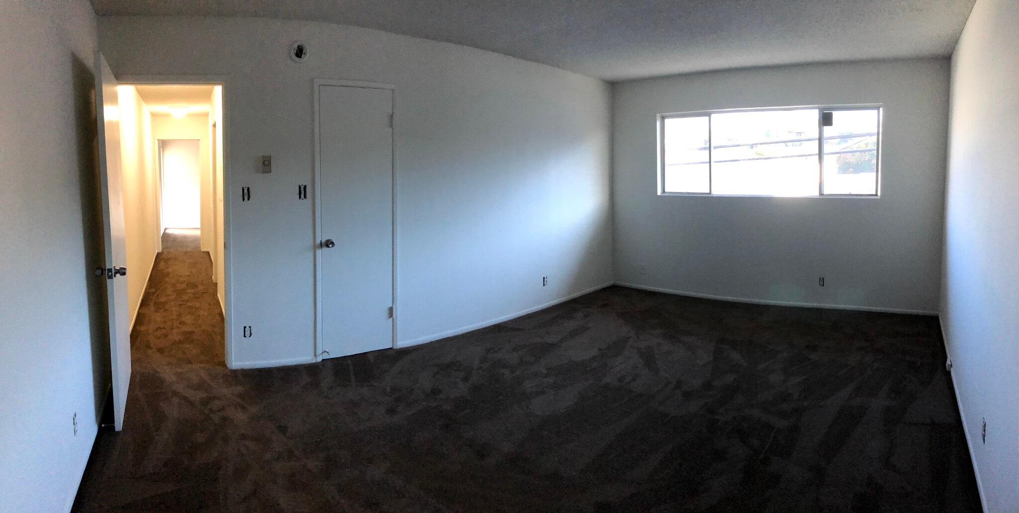 Building Photo - 10516 Eastborne Ave