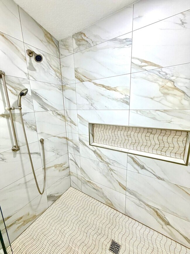 Building Photo - Winter Park 3/2 - GREAT CONDITION
