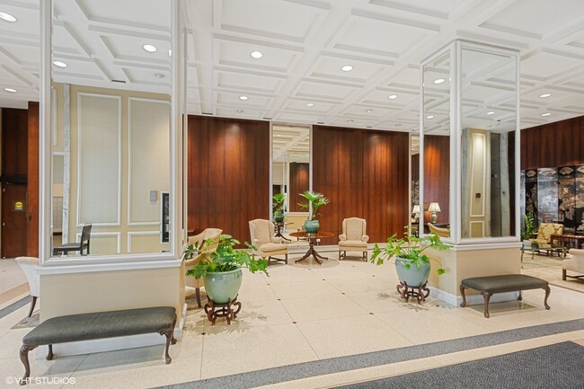 Building Photo - 777 N Michigan Ave