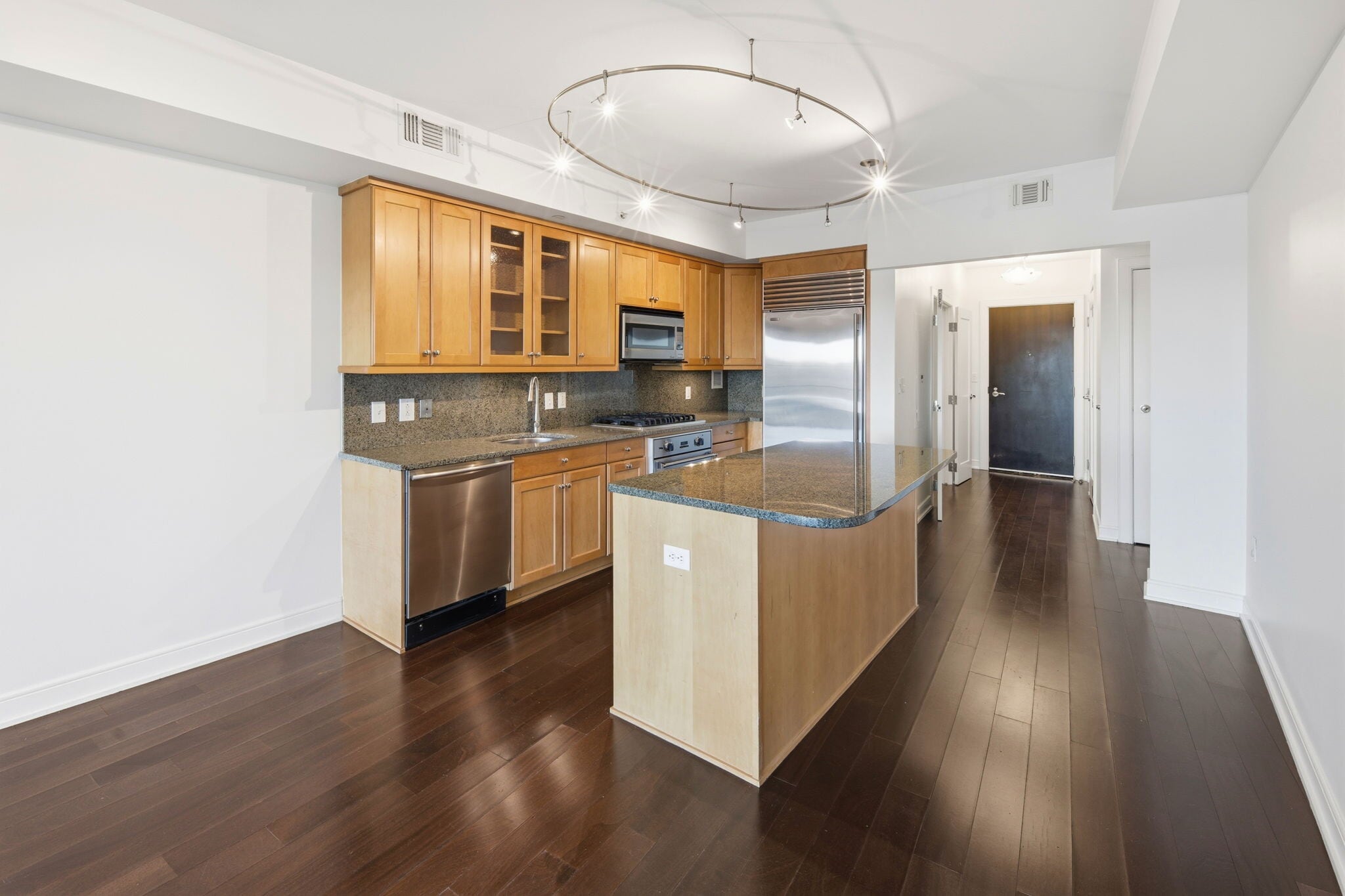 Building Photo - 1111 19th St N