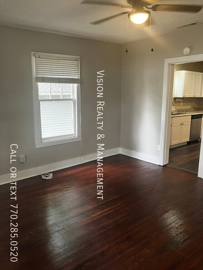 Building Photo - 3284 Stillwood Dr