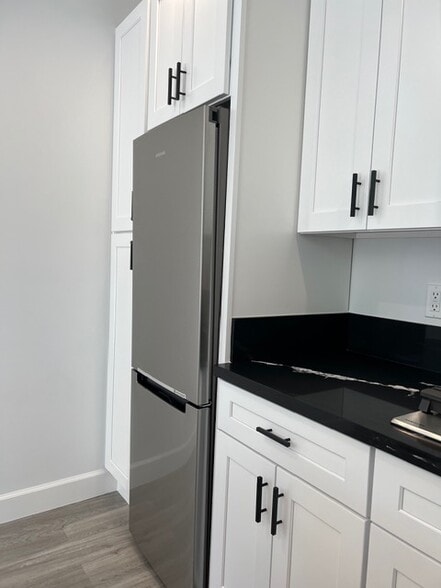 Building Photo - 7111 Scarborough Peak Dr