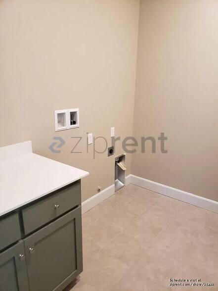 Building Photo - 1808 Stetson Cir