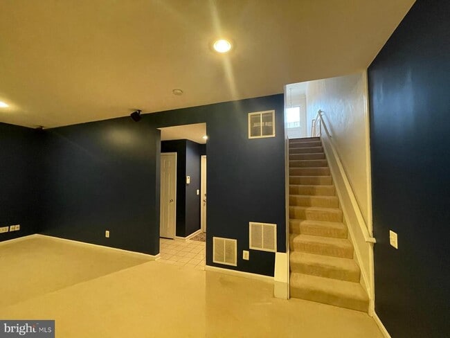 Building Photo - 13133 Rose Petal Cir