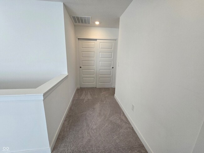 Building Photo - 5128 Summerton St
