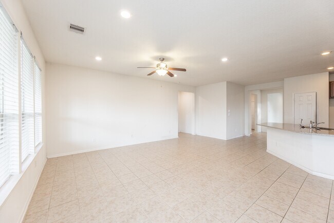 Building Photo - 25342 Briscoe Village Dr