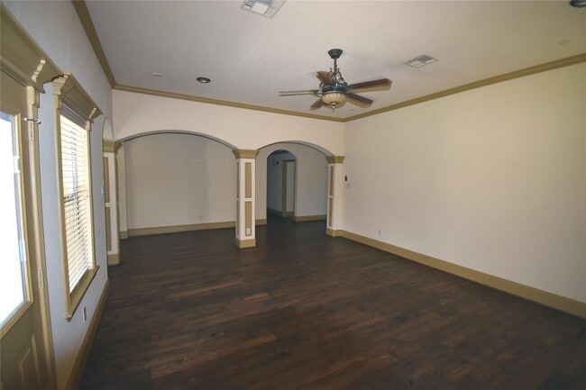 Building Photo - 13419 Sea Island Dr