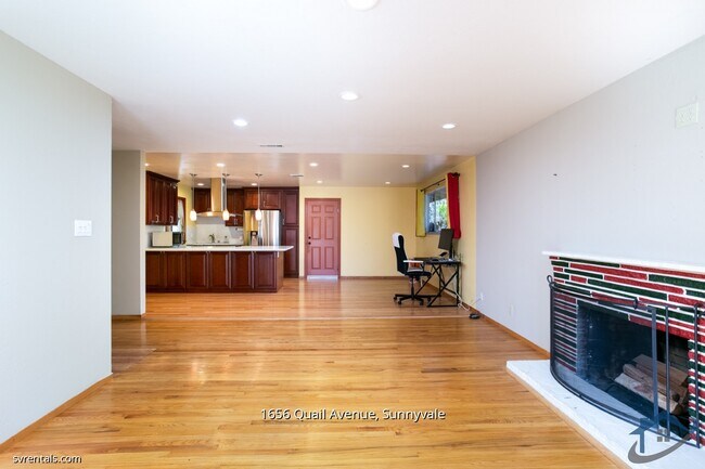 Building Photo - 1656 Quail Ave