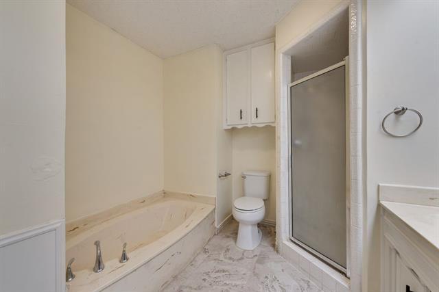 Building Photo - 2119 Wilson Dr