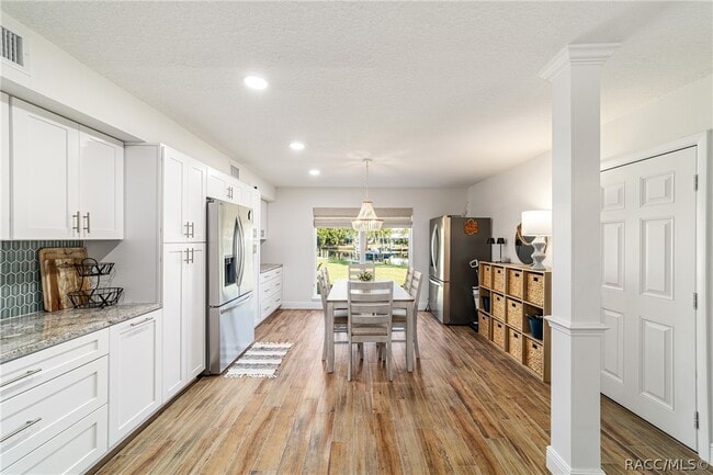 Building Photo - 11517 W Sandpiper Ct