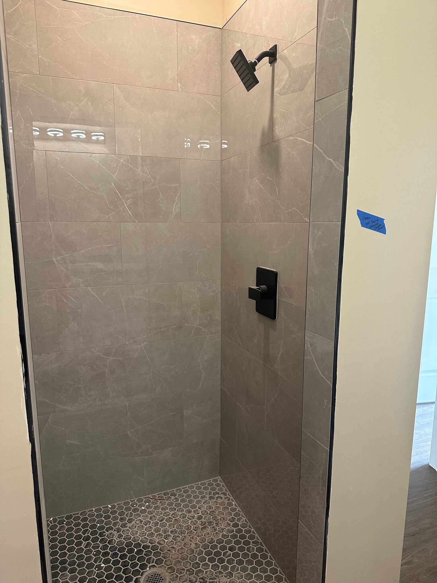 Building Photo - 2247 Parkin Rd