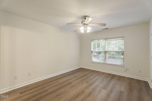 Building Photo - 8819 Orchard Grove Way