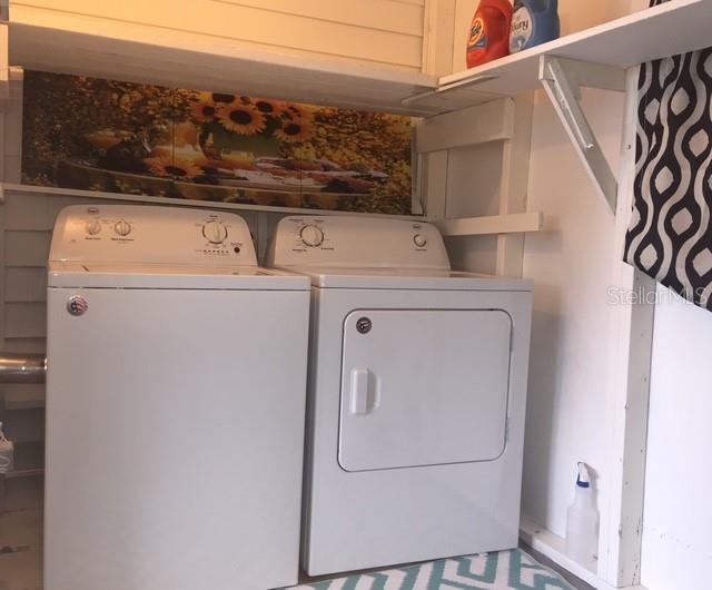 Building Photo - 1215 Panama Pl