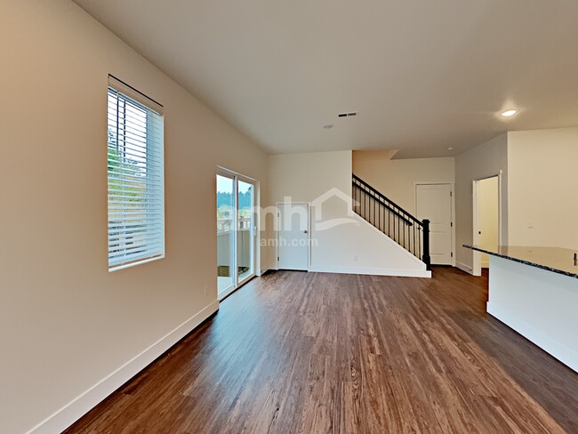 Building Photo - 33096 Naches Peak Ln