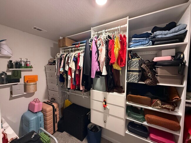 Building Photo - 8616 Tarsus Dr