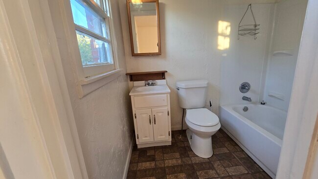 Building Photo - 4114 S Bowie St