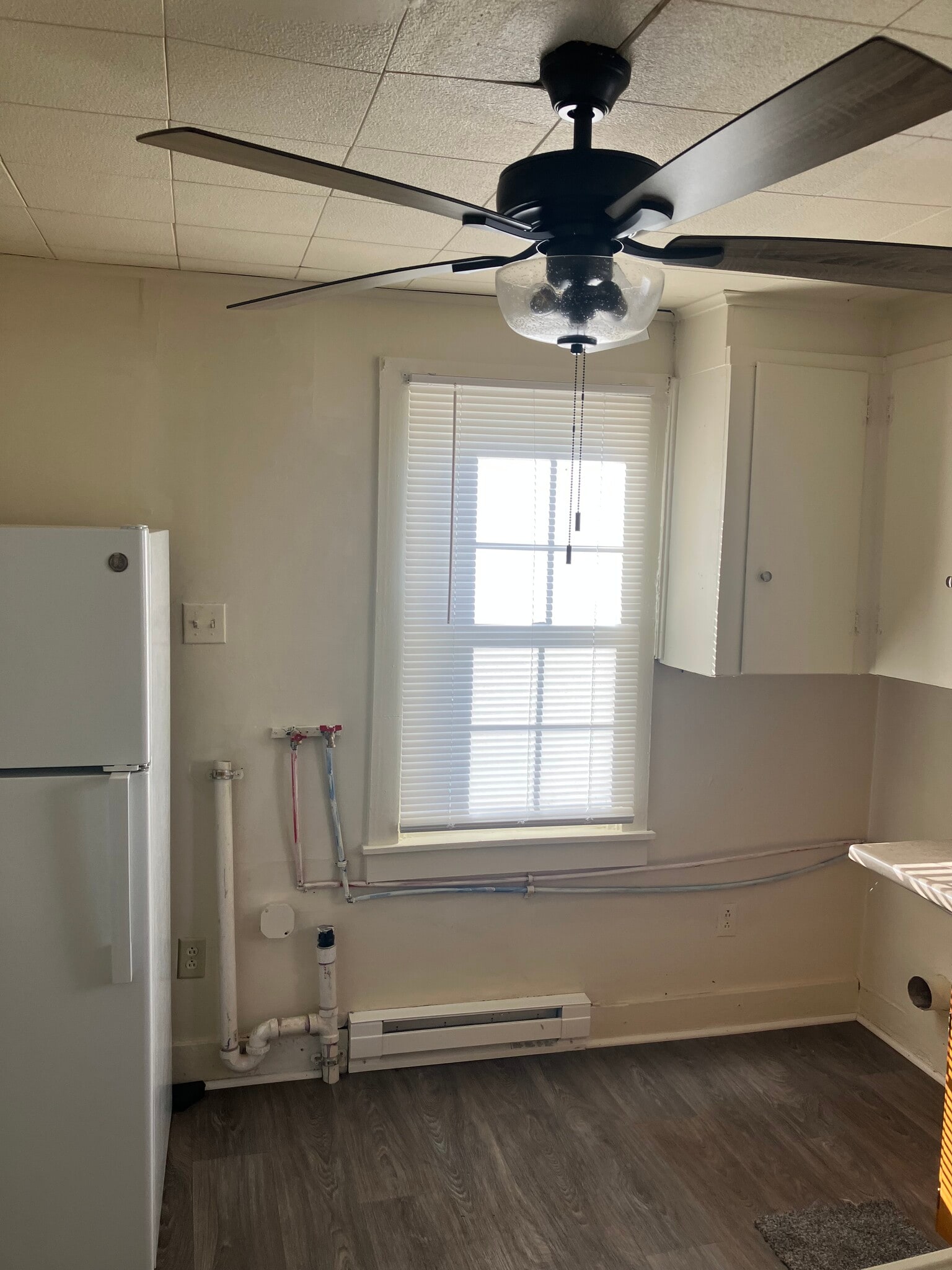 Building Photo - 215 N Railroad Ave