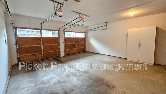 Building Photo - 12596 Deer Park Ln NW