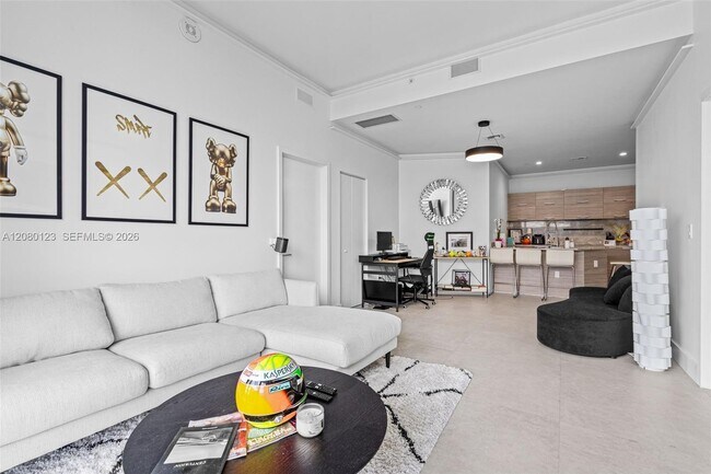 Building Photo - 1300 S Miami Ave