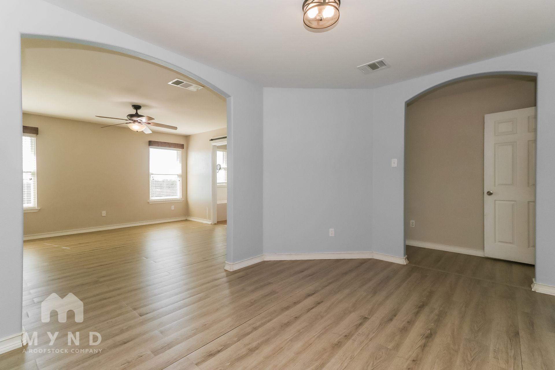 Building Photo - 286 Nandina Dr