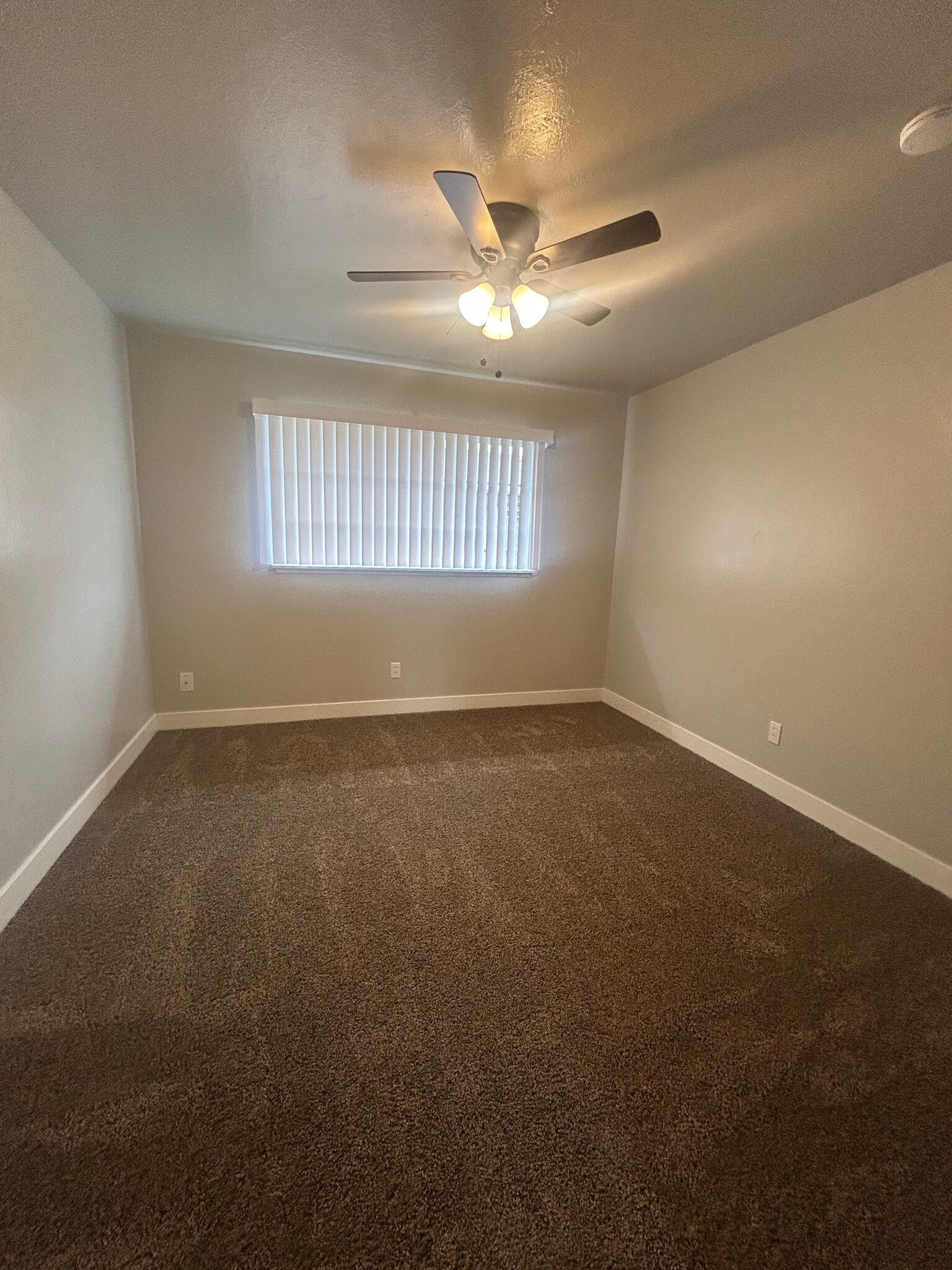 Building Photo - 1930 N 1st St