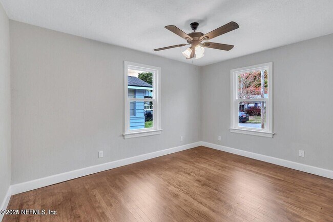 Building Photo - 3032 Plum St