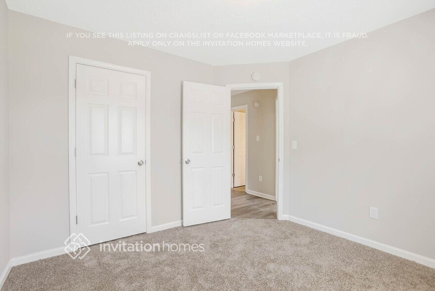 Building Photo - 5301 Sweetsprings Ln SW