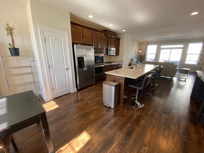 Main Level Kitchen - 6002 Camerons Ferry Dr
