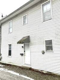 Building Photo - One bedroom apartment