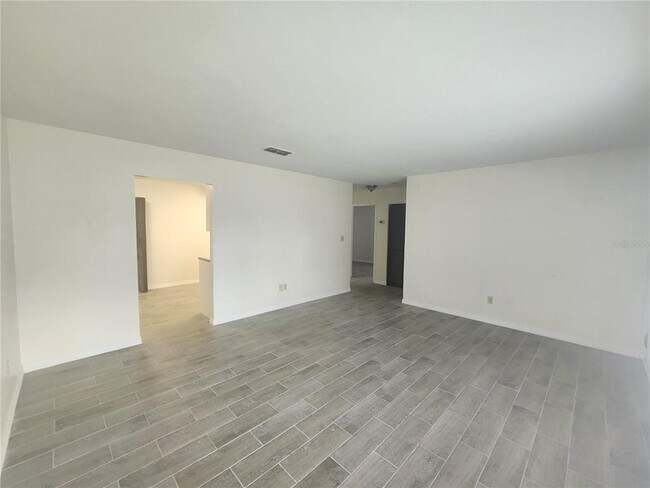 Building Photo - 5817 NW 23rd Terrace