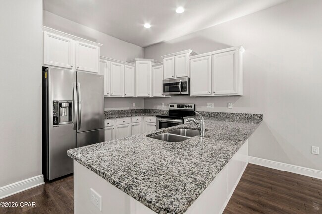 Building Photo - 118 Enchantment Falls Ln