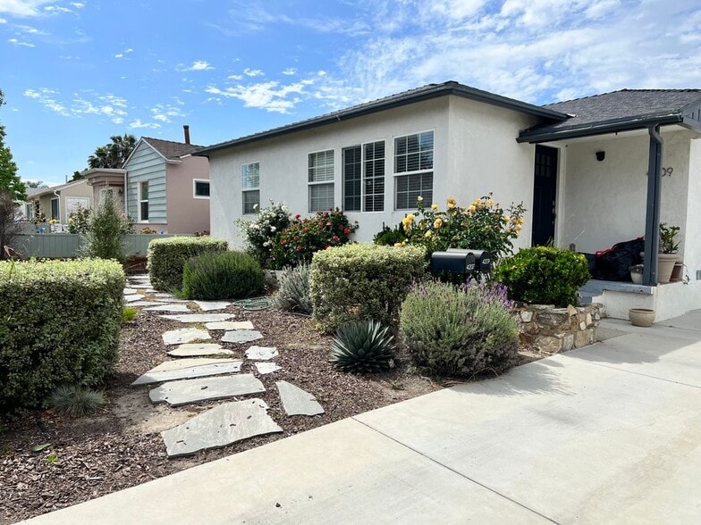 Building Photo - 4209 W 169th St