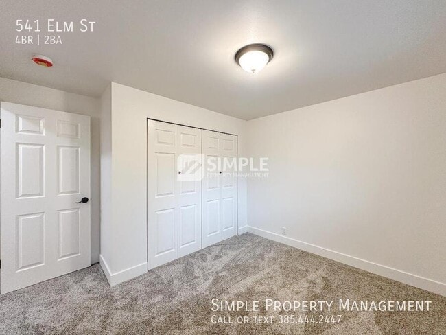Building Photo - 541 E Elm St