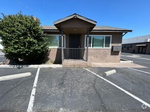 Building Photo - 1441 Coldwell Ave