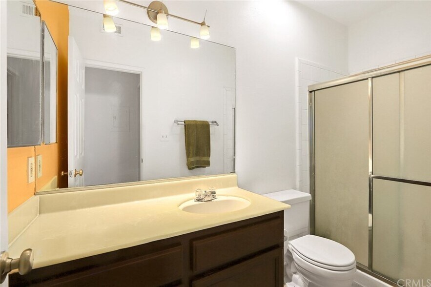 Building Photo - 330 Cordova St