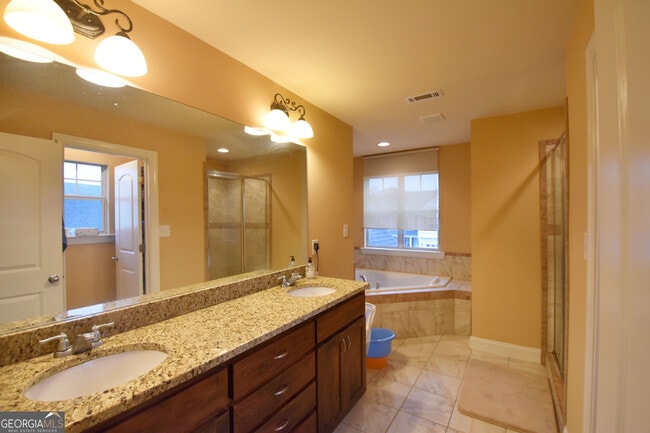 Building Photo - 269 Turnbridge Cir