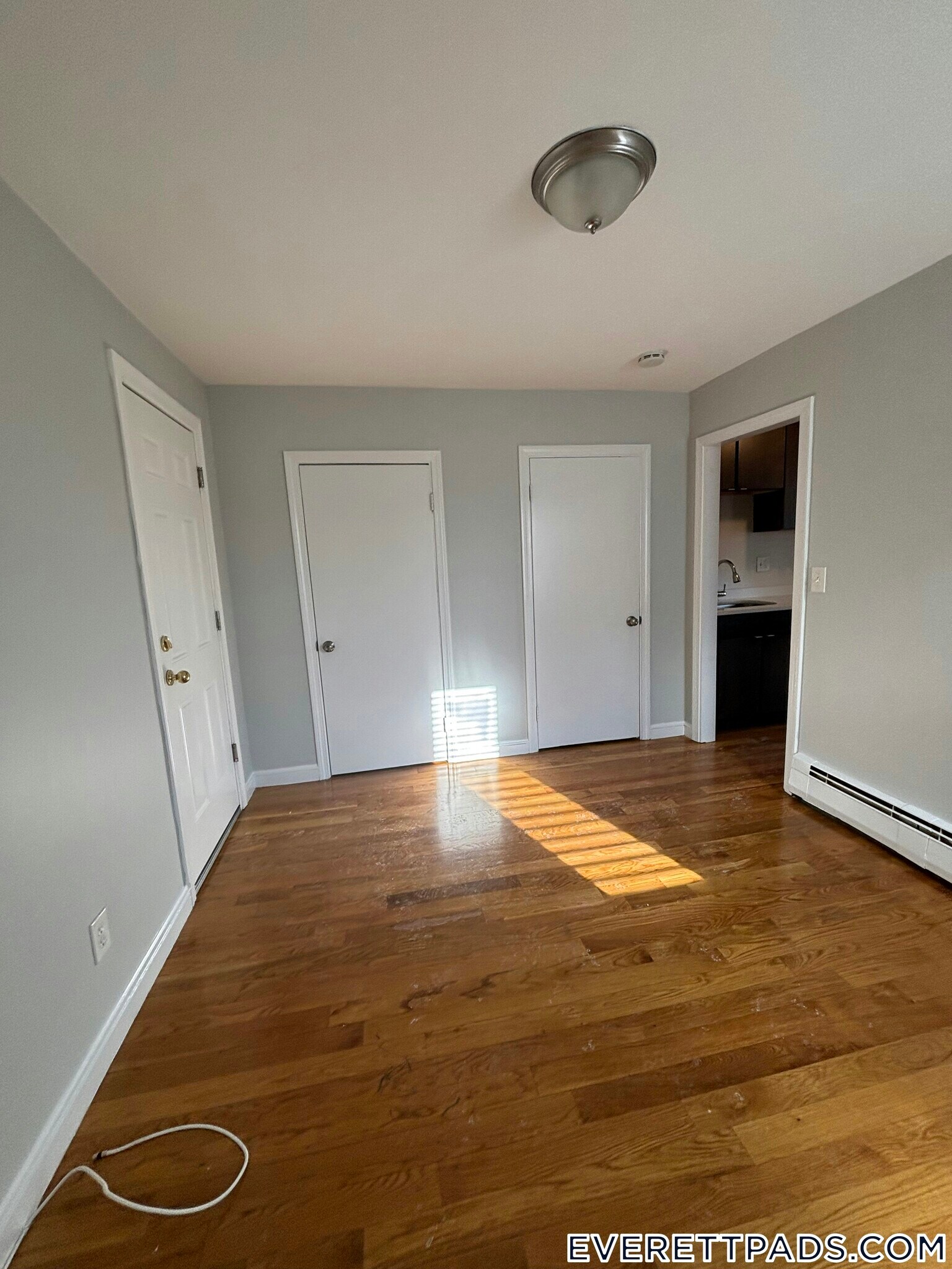 Building Photo - 55 Forest Ave