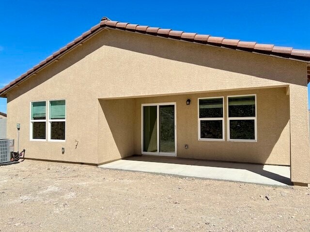 Building Photo - 2566 Aaron Pl