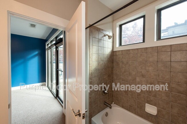 Building Photo - 1199 Huff Rd NW