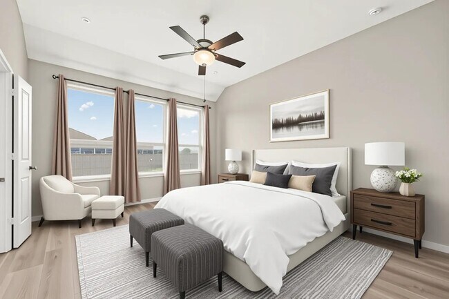 Building Photo - 24527 Royal Pike Dr