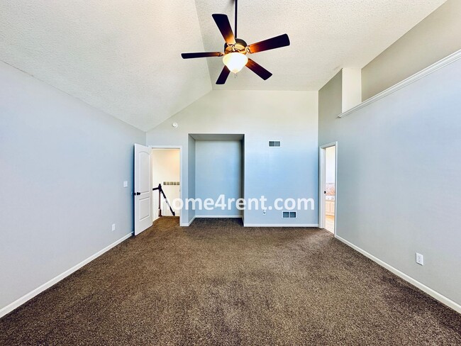 Building Photo - Wonderful Four Bedroom/Three Full Bath Hom...