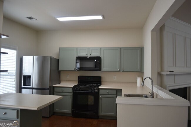 Building Photo - 1033 Annazanes Ct